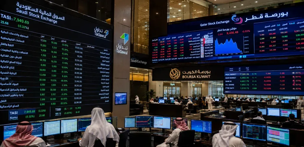 الأسواق الخليجية ترتفع بقوة بقيادة قطر والكويت مع انحسار التوترات وتحسن شهية المخاطرة