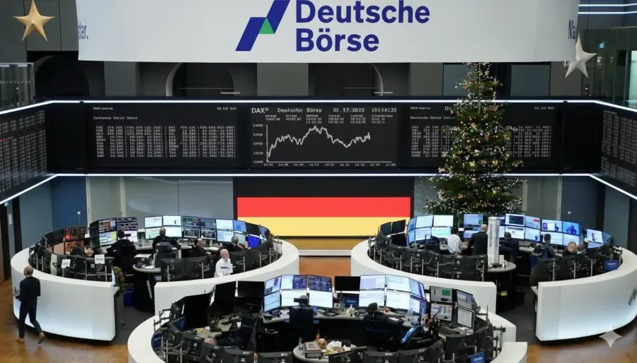 German DAX Index Closes Slightly Lower