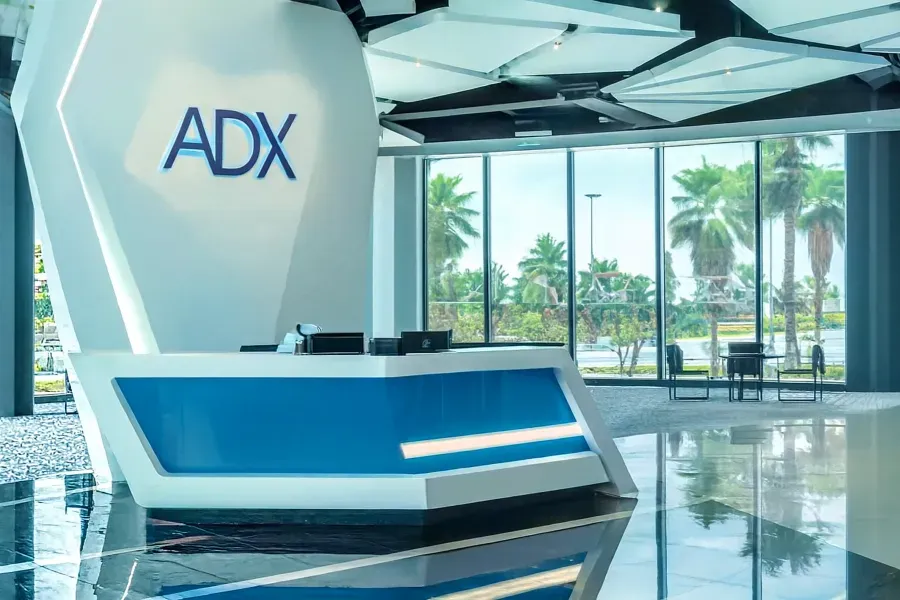 Abu Dhabi Financial Market Slightly Declines to 9,964 Points Amid Focus on ADNOC Stocks