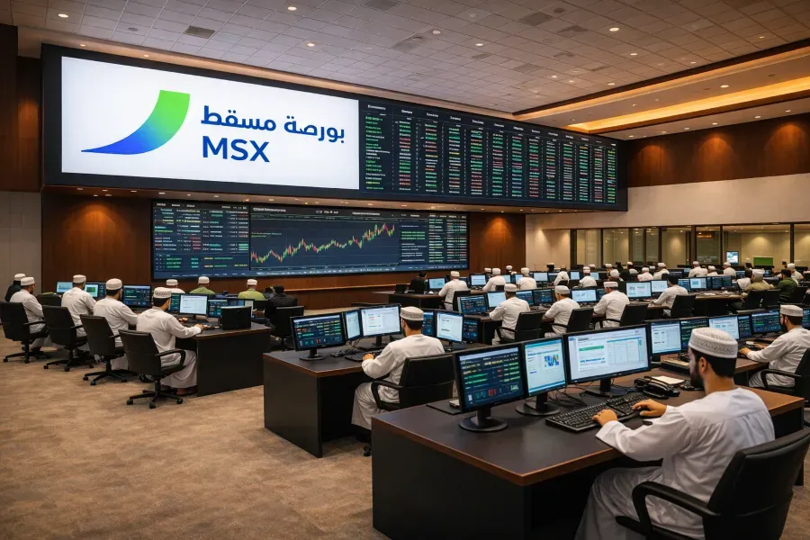 Oman Bourse Ends Slightly Lower Amid Selective Selling; Bank and Energy Stocks Active