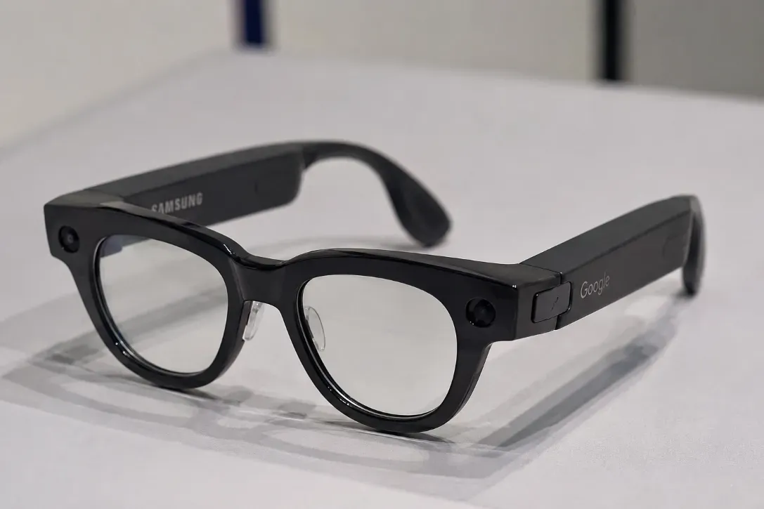 Google and Samsung Unveil AI Smart Glasses to Challenge Meta in Emerging Wearables Race
