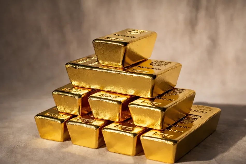 انخفاض الذهب إلى 4,030 دولار وسط بيانات قوية عن الوظائف الأمريكية تقلل من آمال خفض الفائدة