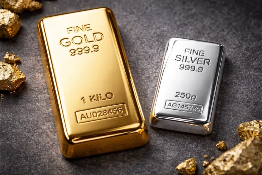 Gold rebounds 3% in 24 hours but remains under weekly pressure as silver follows mixed trajectory