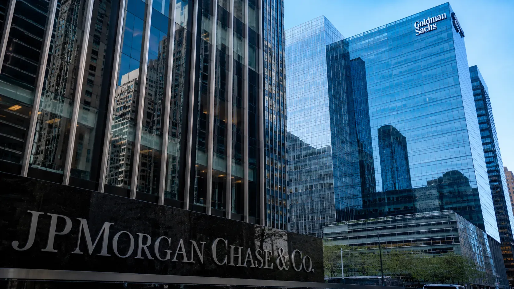 JPMorgan Posts Record Quarterly Profit as Goldman Sachs Surges 7% on Q2 2026 Beat