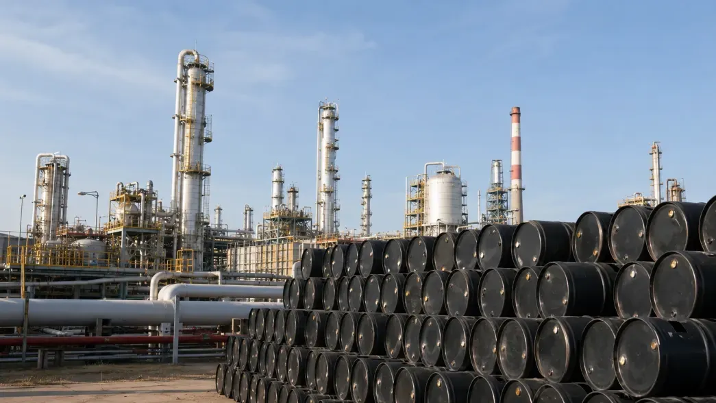 Brent Falls Below $78 as Markets Price in Return of Iranian Oil and Strait of Hormuz Reopening