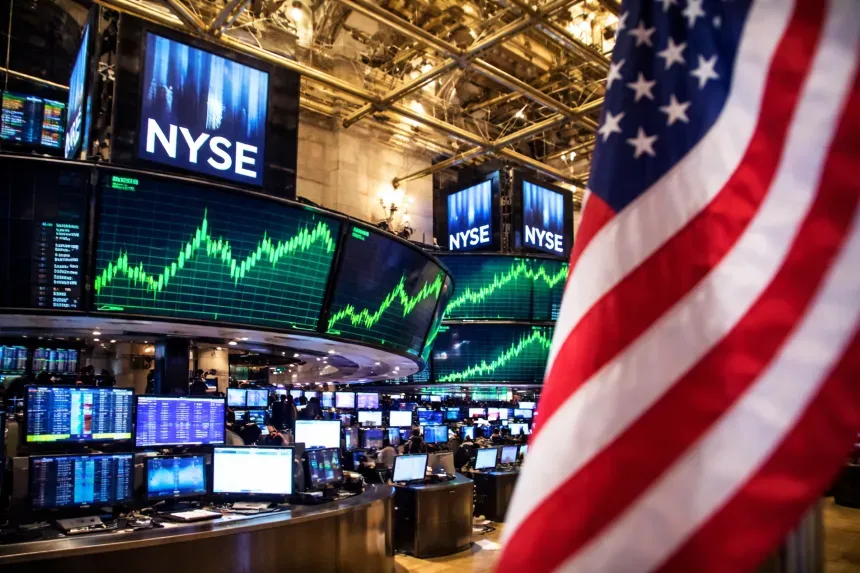 Dow Futures Surge 1,000 Points as Trump Cites Productive US-Iran Talks