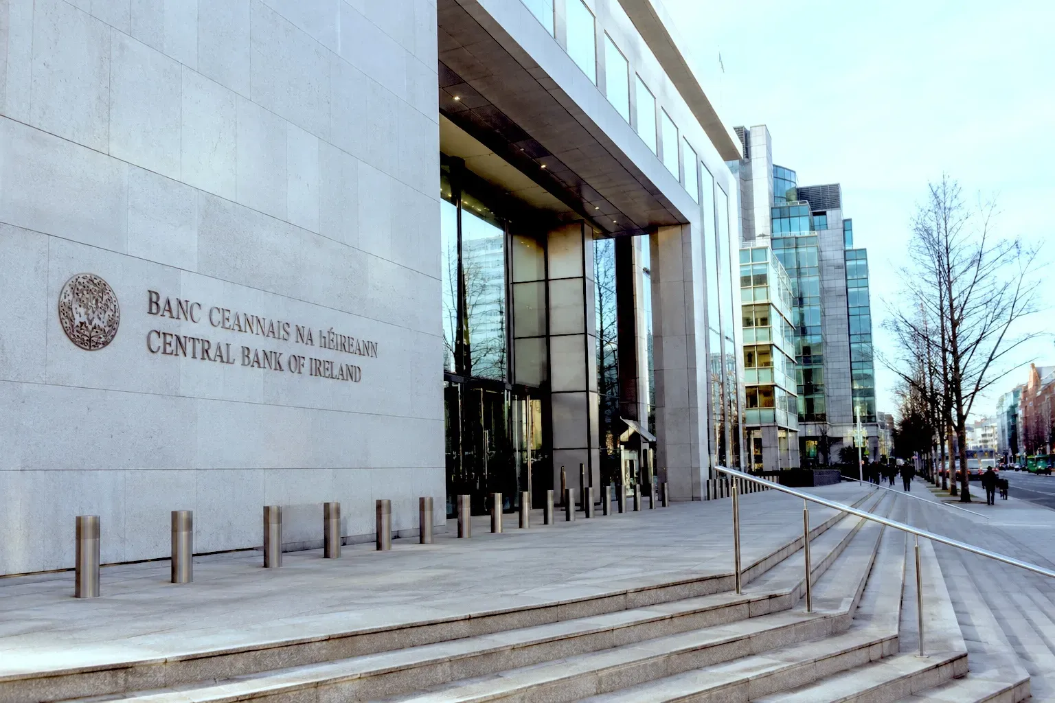 Multinationals Shield Ireland From Iran Shock, Central Bank Says