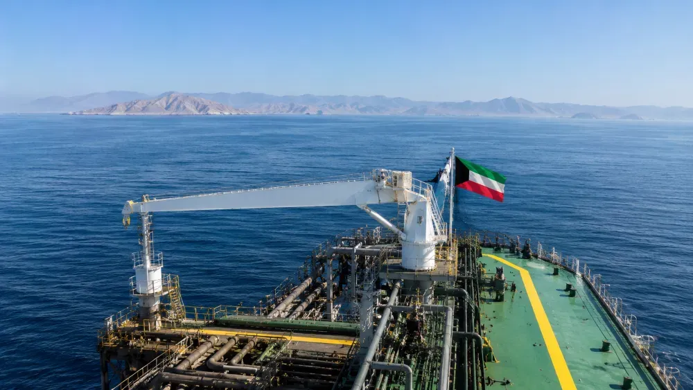 Kuwait Signals Confidence in Hormuz Reopening With Rare Petroleum Tender