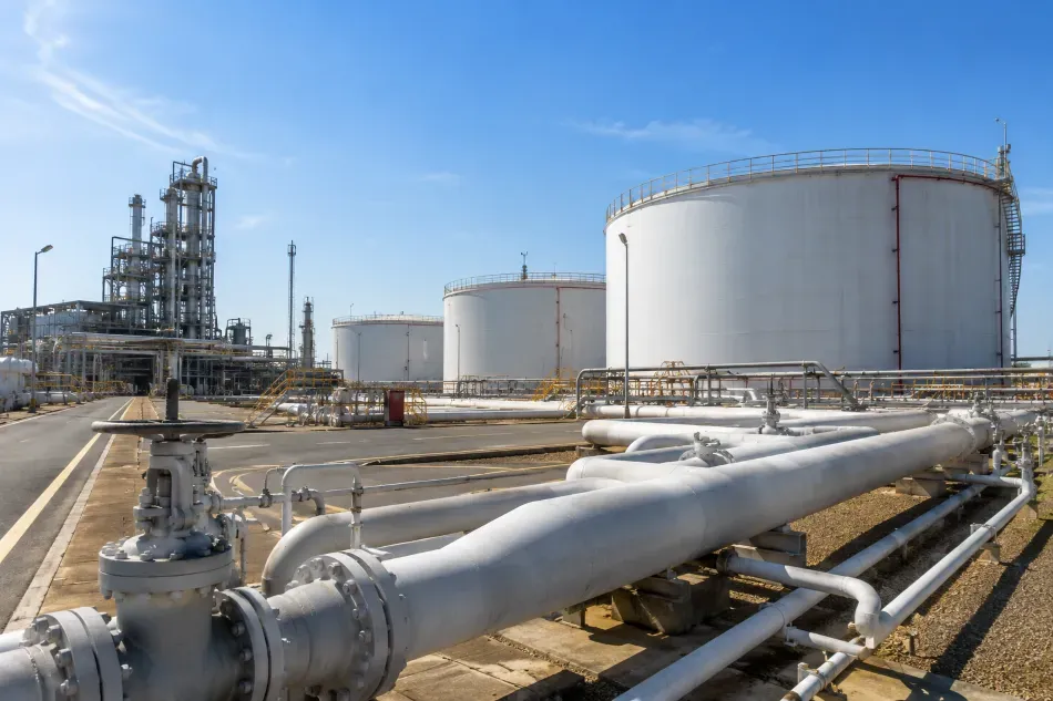 Kuwait Offers Crude Cargoes After Lifting Force Majeure and Resuming Exports