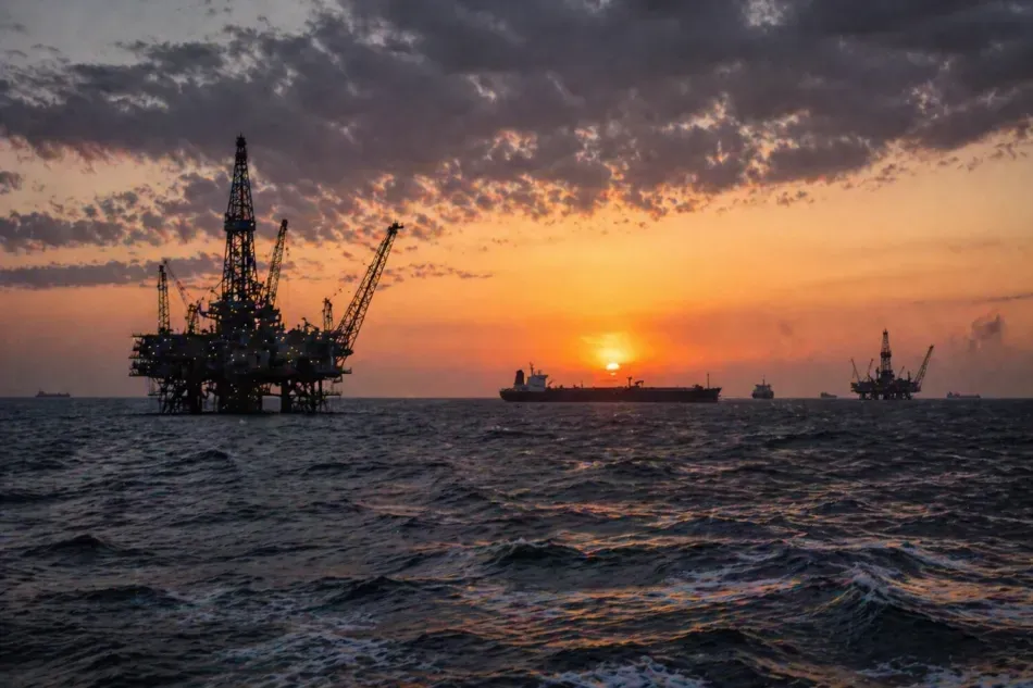 Oil Holds Above $107 as Iran Submits New Hormuz Proposal - But Peace Remains Elusive
