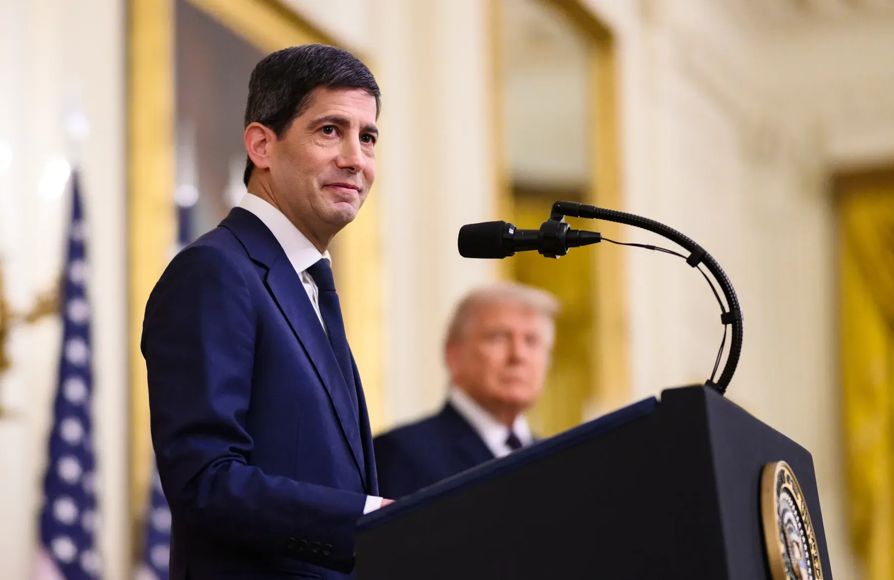 Warsh and 4.2%: The Fed's New Chief Faces His First Real Test in a World Shaped by Energy and War